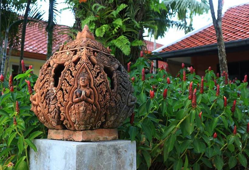 호텔 Royal Lee Resort & Spa