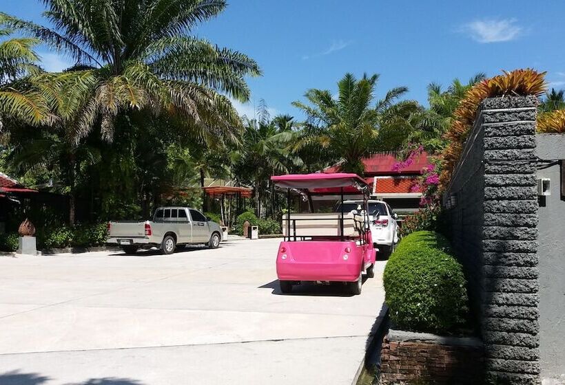 هتل Royal Lee Resort & Spa