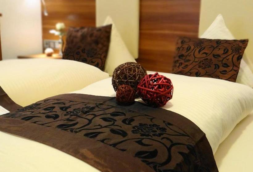 호텔 Schützenhof Spa Garden