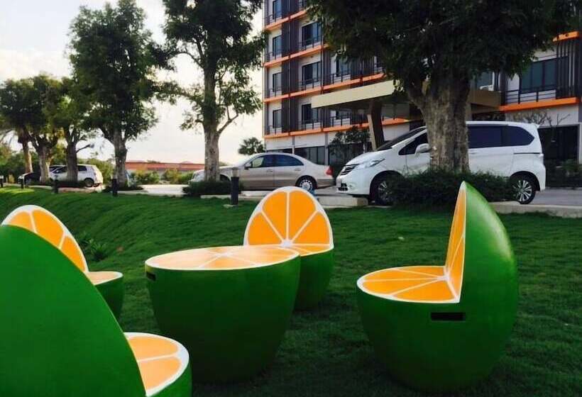 فندق Som O House