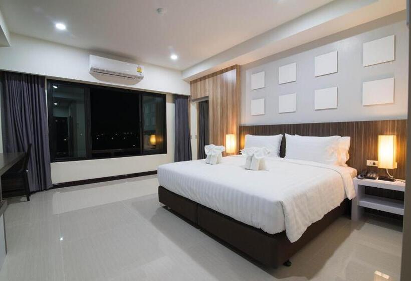 فندق Som O House