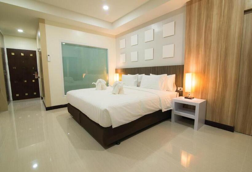 فندق Som O House