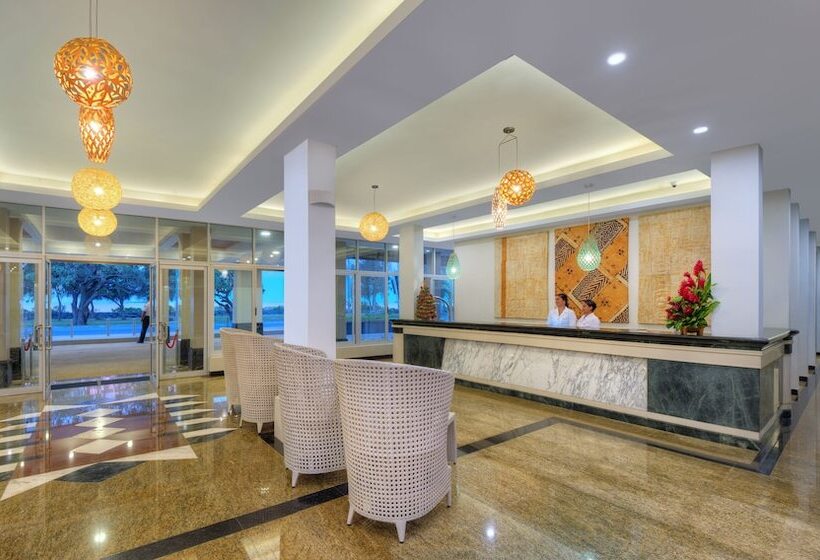 هتل Tanoa International Dateline