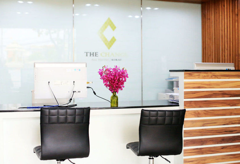 ホテル The Change Suites Korat