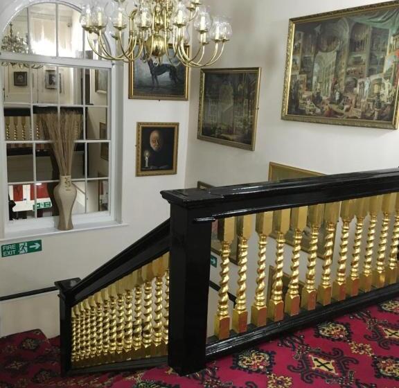 فندق The Gordon House