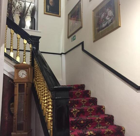 فندق The Gordon House