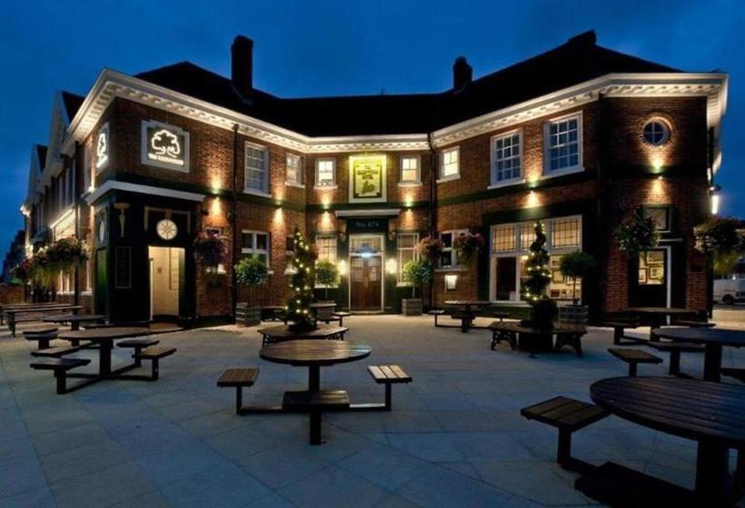 The Greenwood Hotel   Wetherspoon