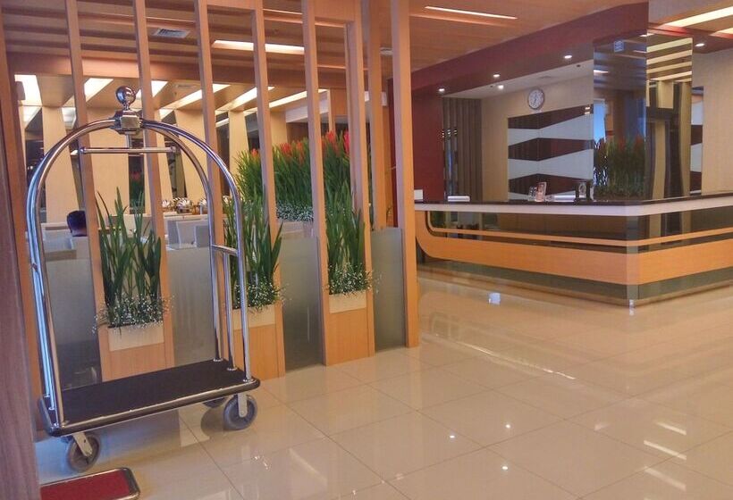 The L Hotel Entertainment