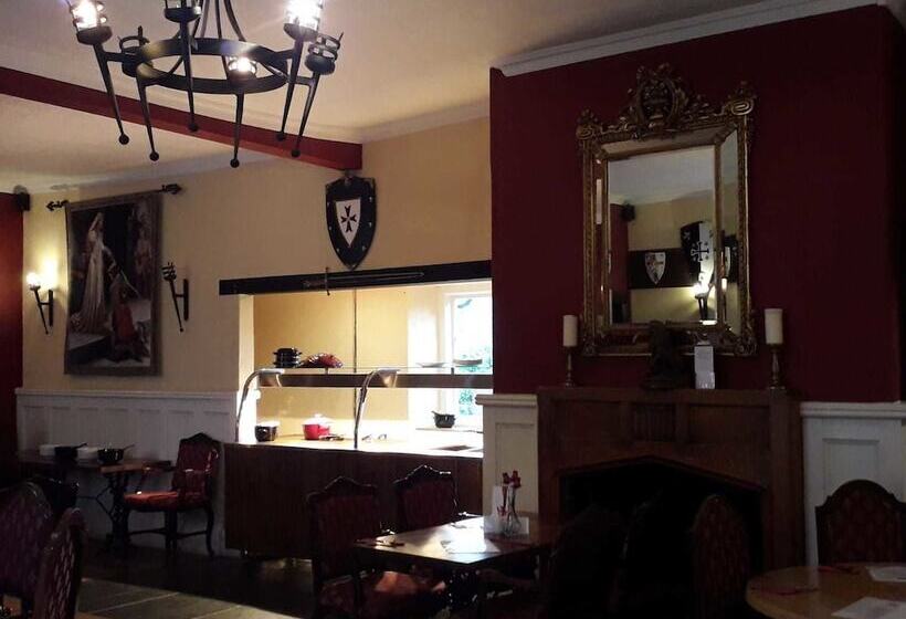 בית מלון כפרי The Red Lion