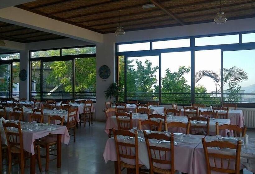 Отель Two Flowers