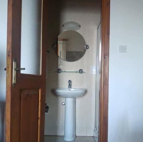 Отель Two Flowers