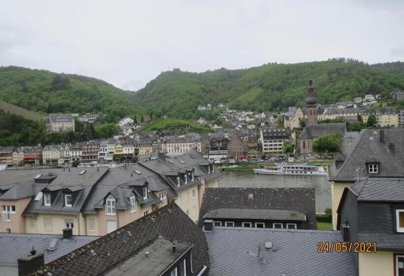 Отель Und Gästehaus Gute Quelle