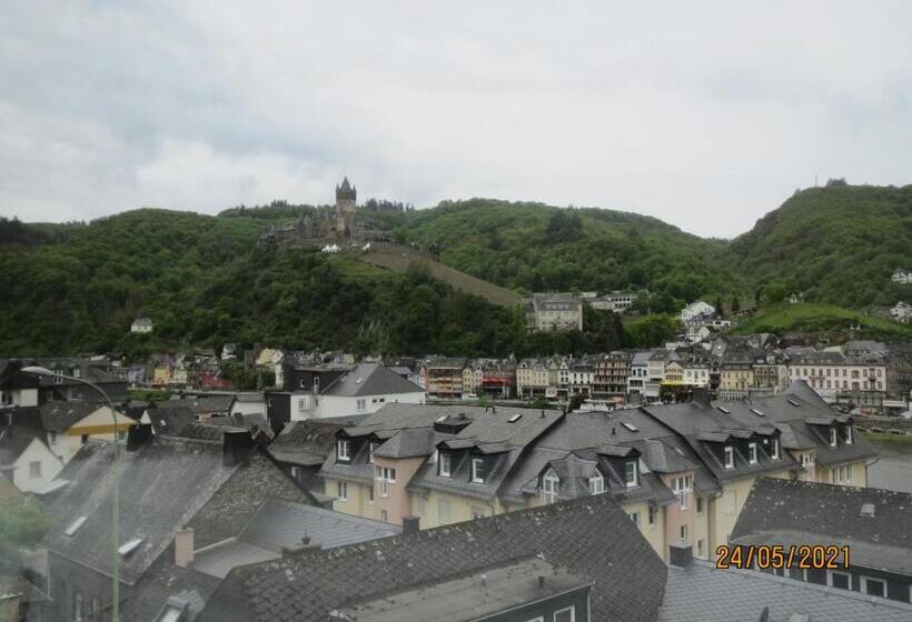 Отель Und Gästehaus Gute Quelle