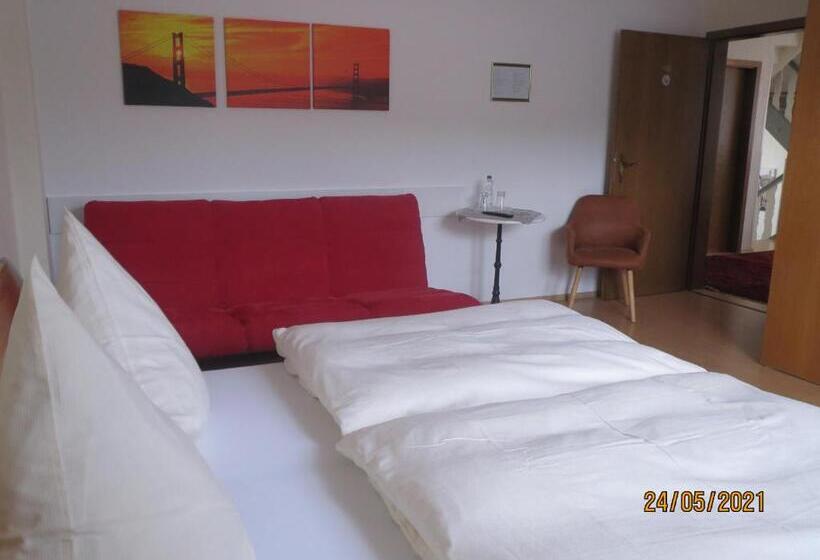 Отель Und Gästehaus Gute Quelle