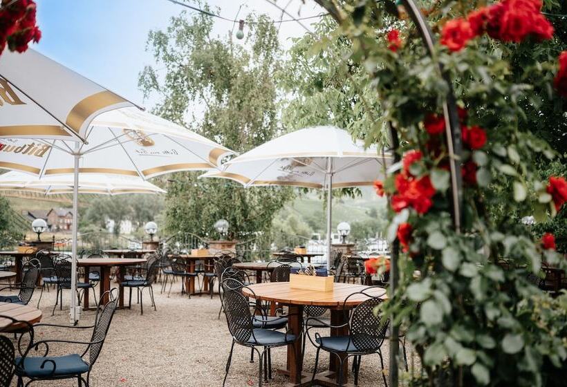 Отель Weisser Bär