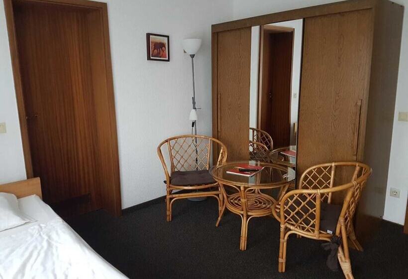 호텔 Zur Fredeburg