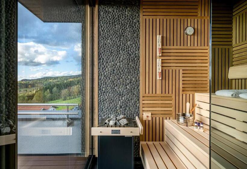 Hüttenhof Wellnesshotel & Luxus Bergchalets Adults Only