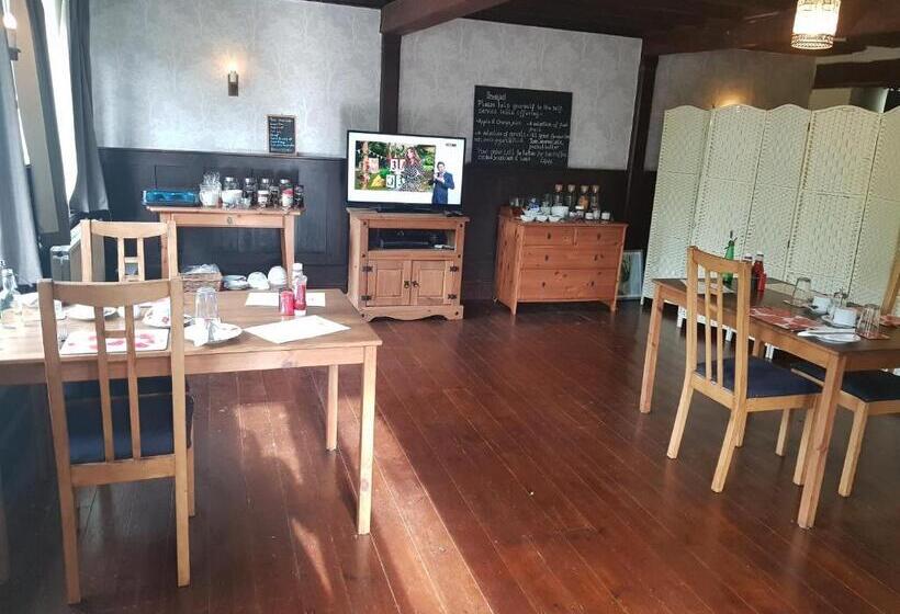 Kingsmede Bed & Breakfast