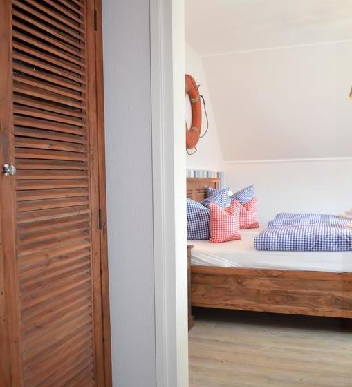 Bernstein Hotel Bootshaus