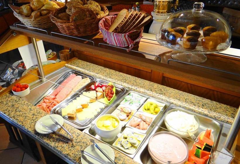 Отель Schützenhof Spa Garden