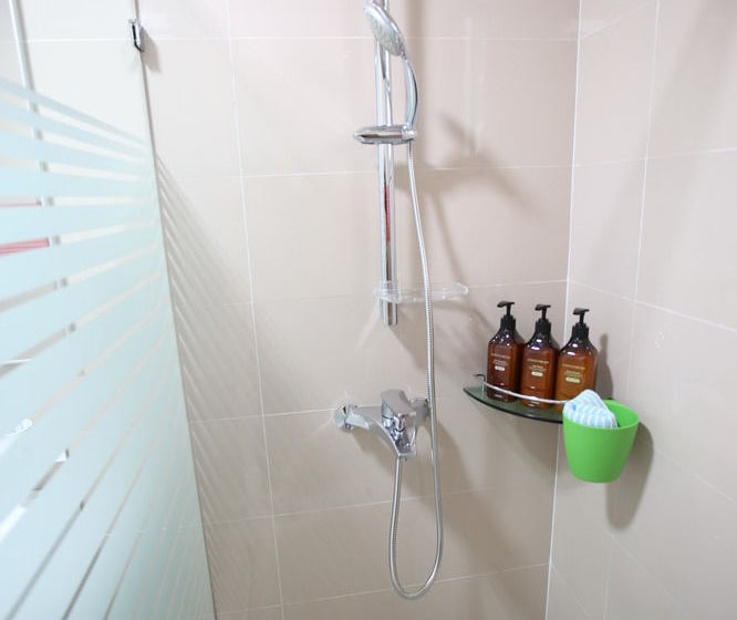 膳宿费 Sogondak House Jeju