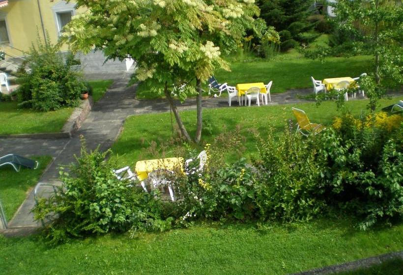 إقامة Villa Spahn