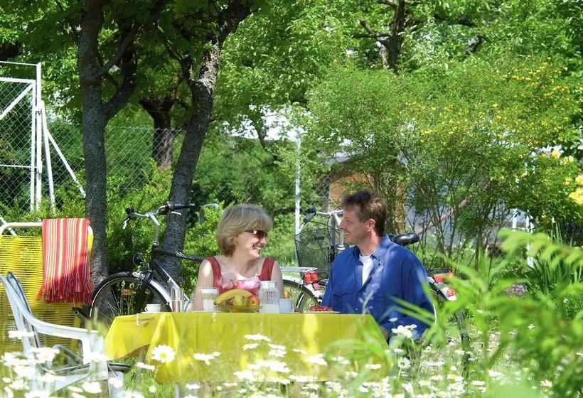 إقامة Villa Spahn