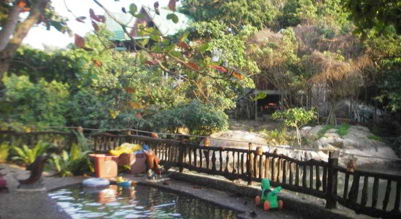 Курорт Mai Pen Rai Bungalows