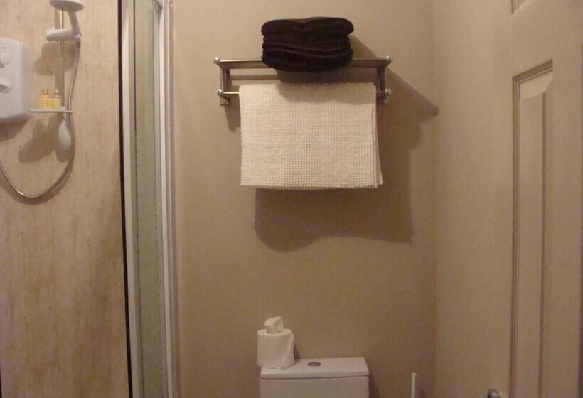 Riggend Farm Bed And Breakfast