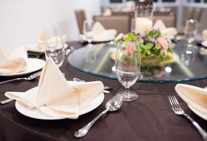 Rimnaam Klangchan Hotel Sha Plus