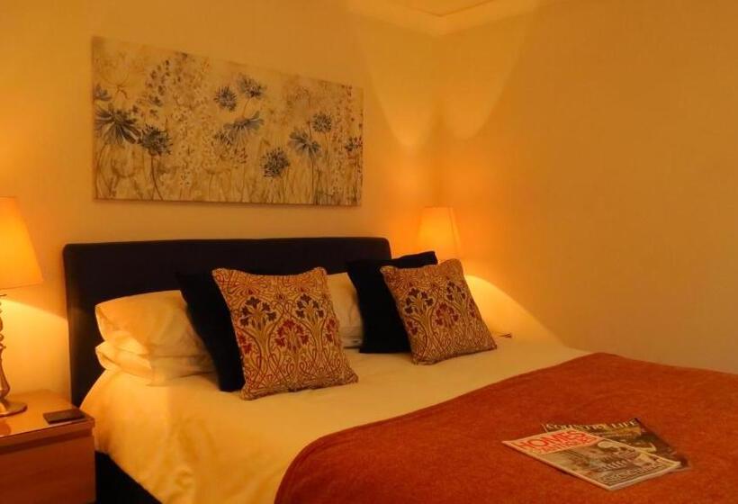 Skies Call Bed & Breakfast