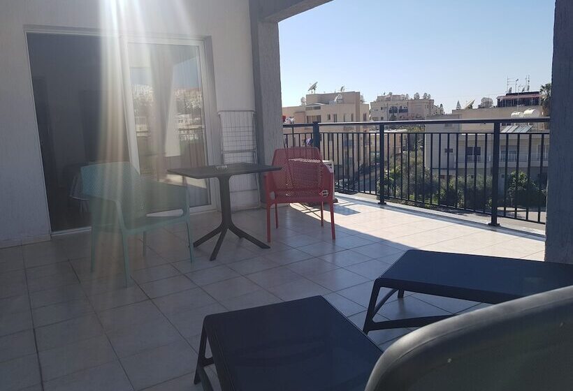 Valentinos Apartments