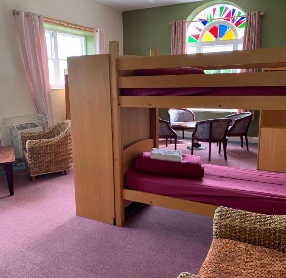 هاستل Jersey Accommodation And Activity Centre