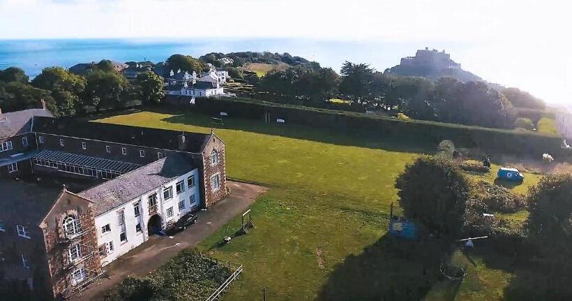 هاستل Jersey Accommodation And Activity Centre