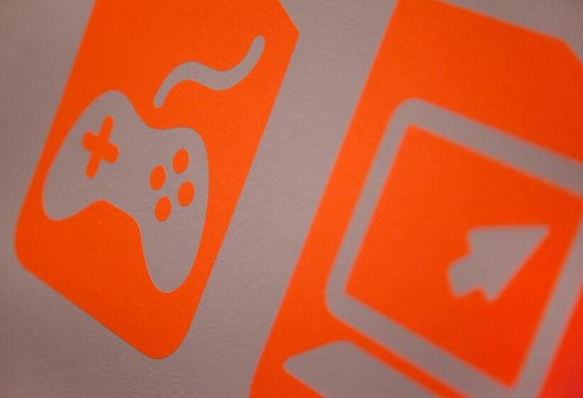 Sleeperdorm   Hostel