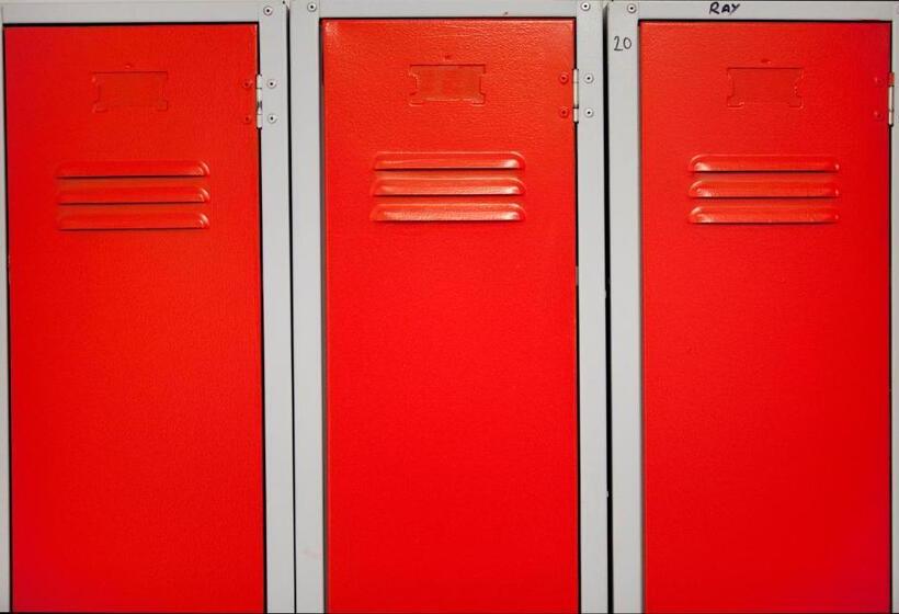 Sleeperdorm   Hostel