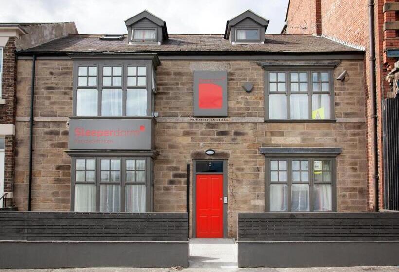 Sleeperdorm   Hostel