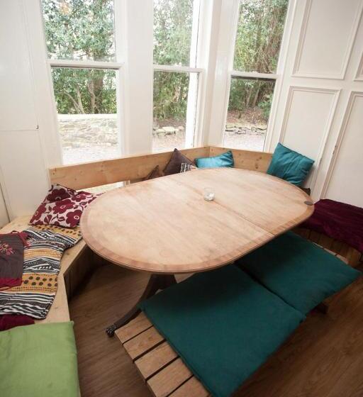 旅馆 The Heights Bunkhouse