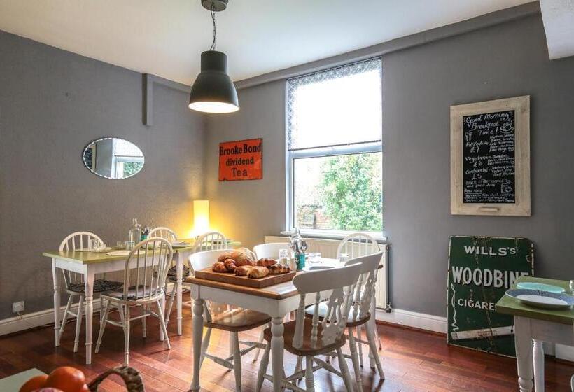 Bed and Breakfast Baytree Lodge