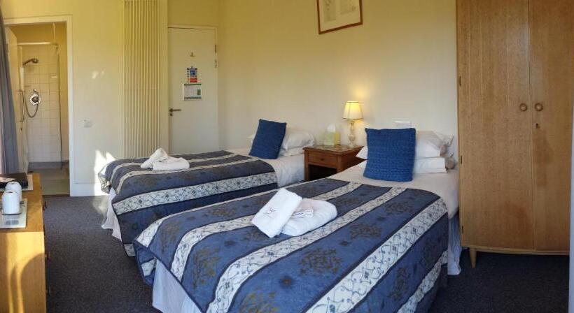 住宿加早餐  Benslow Music