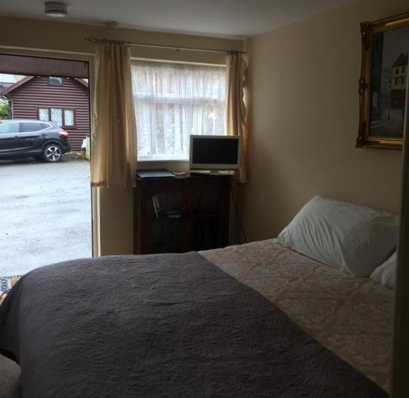 مبيت وإفطار Borderers Inn