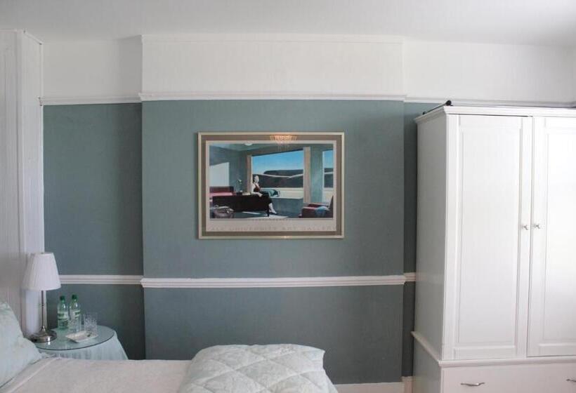 مبيت وإفطار Botleigh Villa