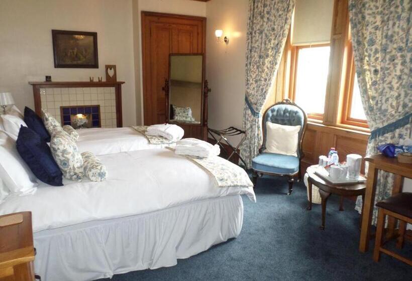 مبيت وإفطار Camfield House