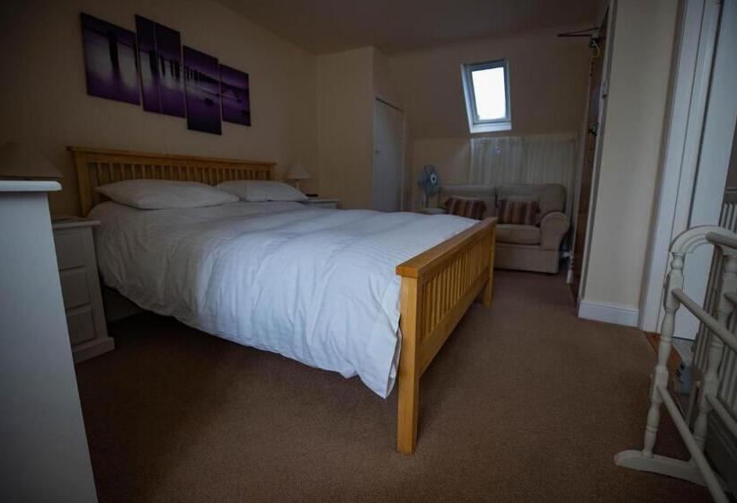 مبيت وإفطار Claremont Guesthouse