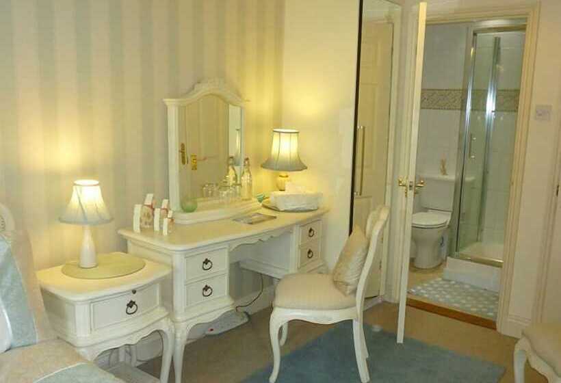 مبيت وإفطار Copperfields Guest House
