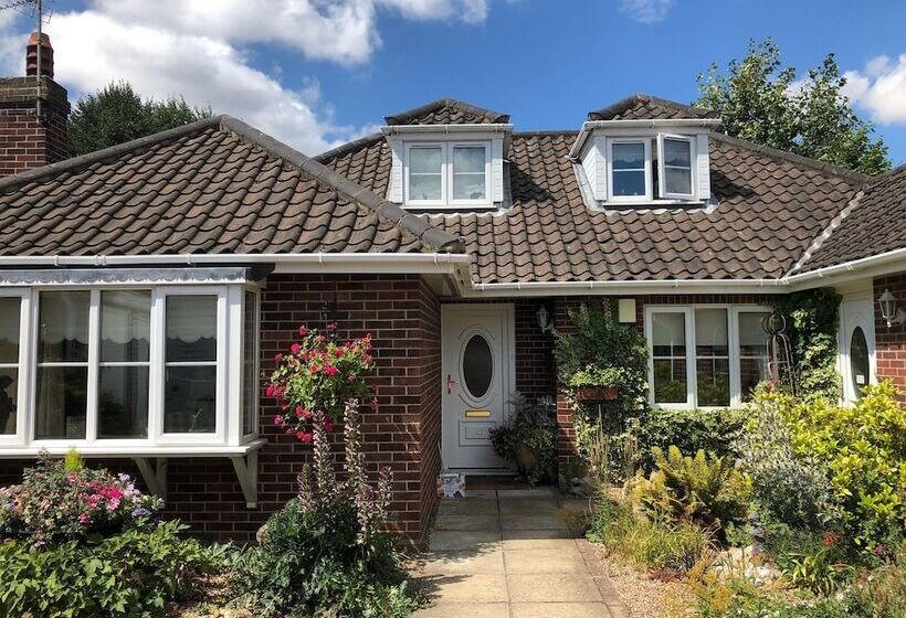 مبيت وإفطار Copperfields Guest House