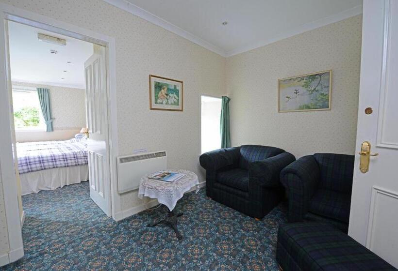 ベッドアンドブレックファースト Dall Lodge Country House