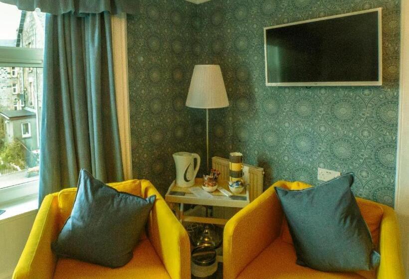 تختخواب و صبحانه Dana Villa Holiday Accommodation