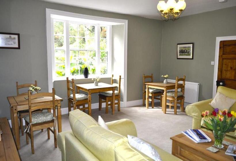 مبيت وإفطار Dunster Mill House