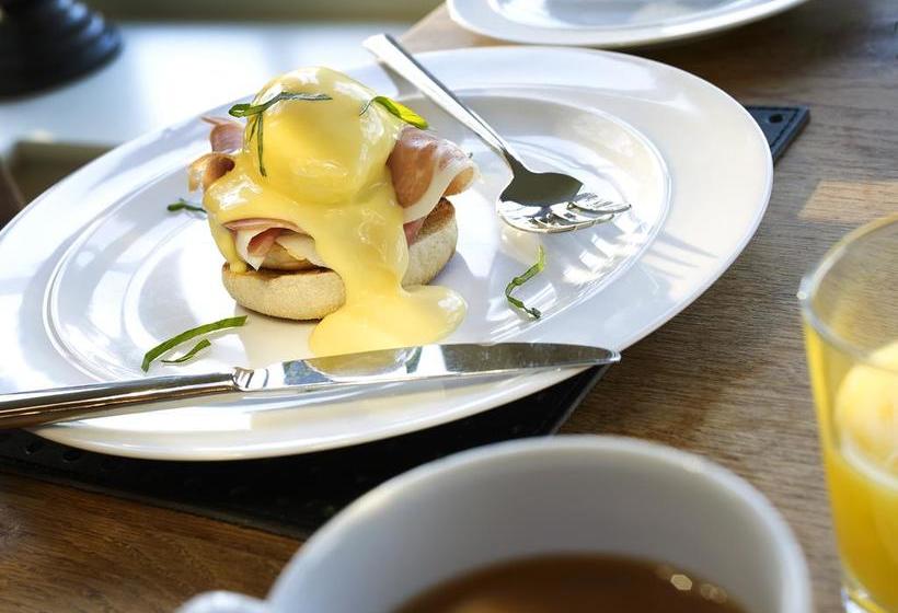 Bed and Breakfast Eighteen97